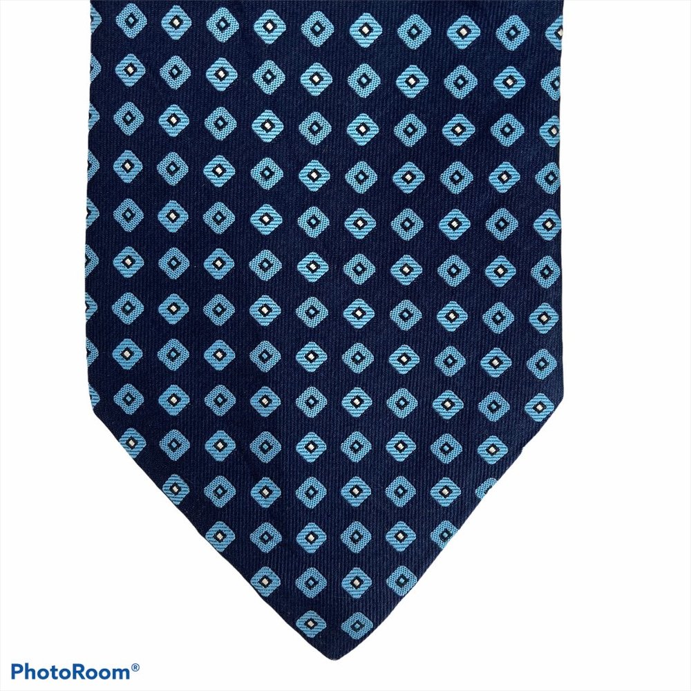 The Custom Shop Shirtmakers 100% Silk Neck Tie